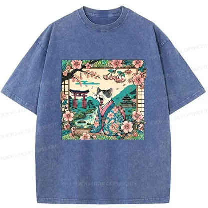 Tokyo-Tiger Yawning Cat Washed T-Shirt