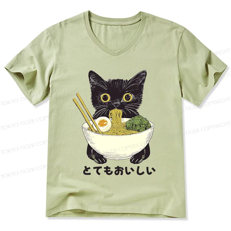 Tokyo-Tiger Ramen Lover Cute Cat V-Neck Classic T-Shirt