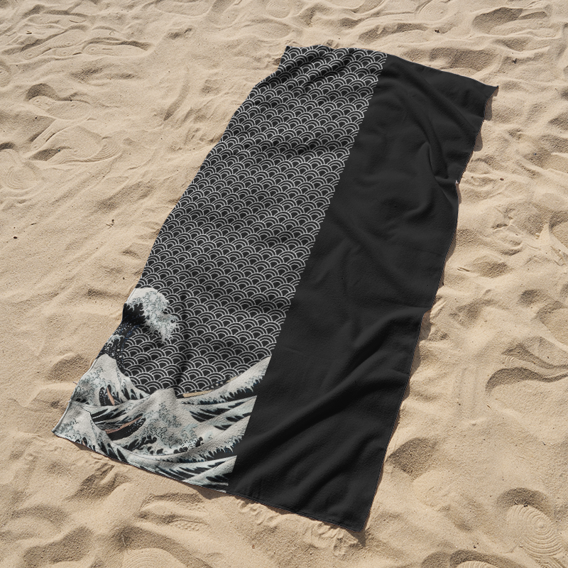Tokyo-Tiger Half Of The Wave Beach Towel