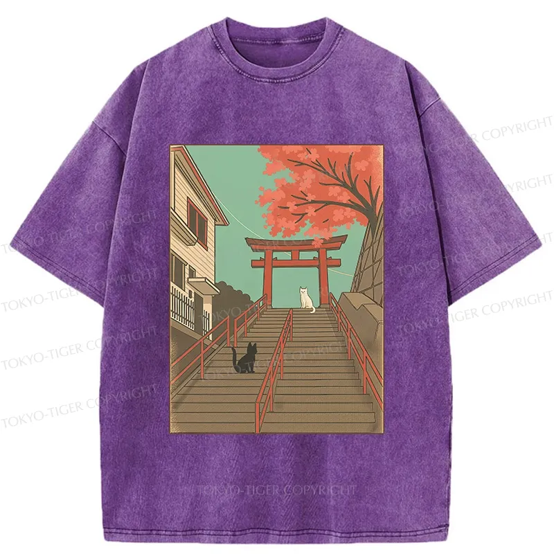 Tokyo-Tiger Encountering At The Torii Gate Washed T-Shirt