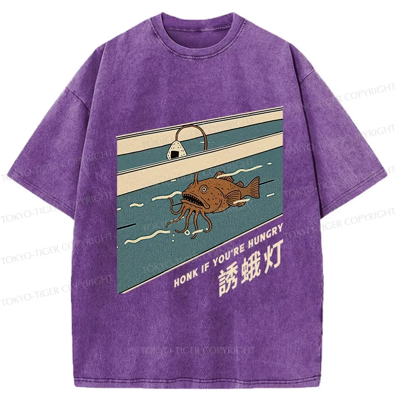 Tokyo-Tiger Moth-attracting Lamp Washed T-Shirt