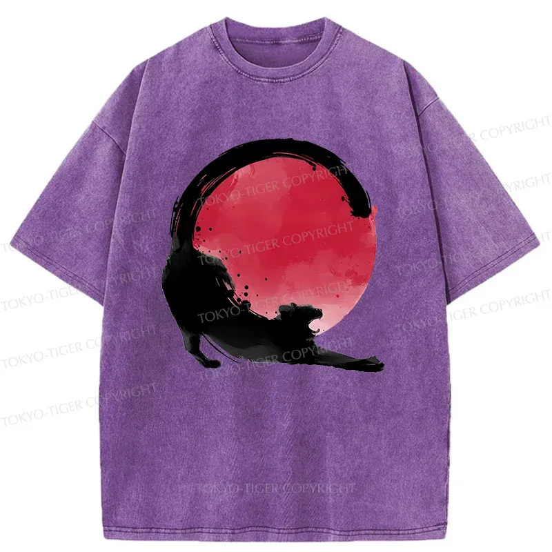 Tokyo-Tiger Black Cat Stretching Washed T-Shirt