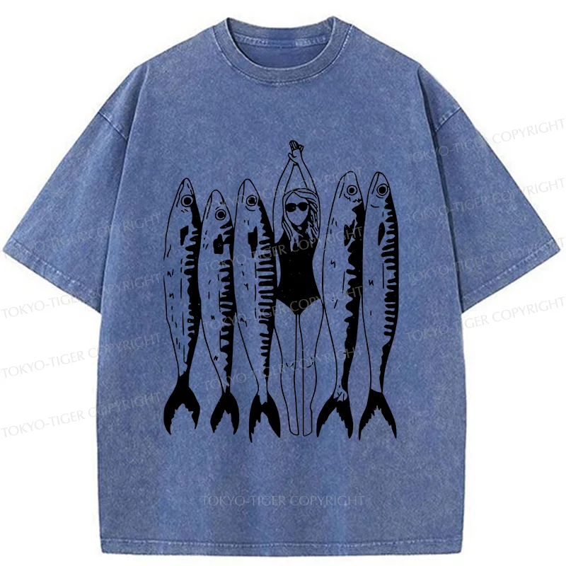 Tokyo-Tiger Swimming People And Fish Washed T-Shirt