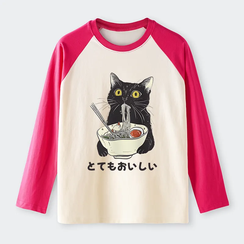 Tokyo-Tiger Cats Eat Ramen Noodles Raglan Long Sleeve T-shirt