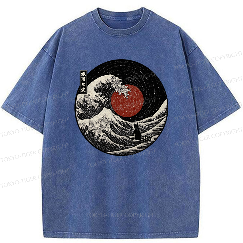 Tokyo-Tiger The Solitary Wanderer Cat Washed T-Shirt