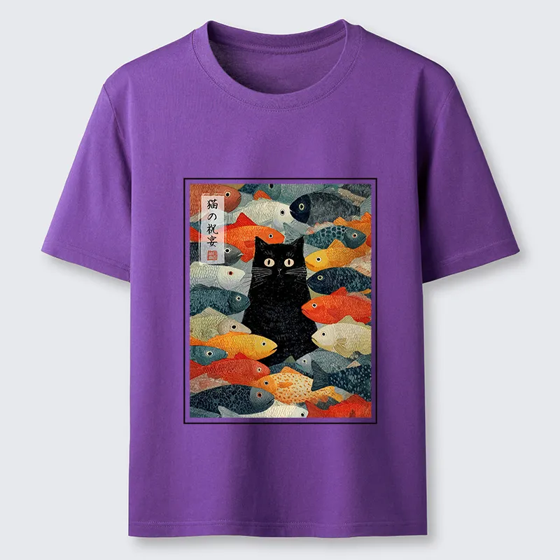 Tokyo-Tiger The Cat's Feast of Fish Classic T-Shirt