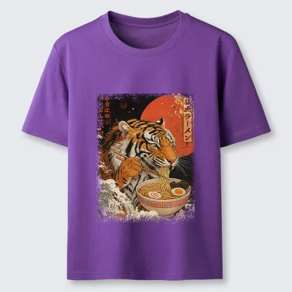 Tokyo-Tiger Ukiyoe Japan Tiger Eating Ramen Classic T-Shirt