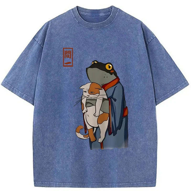 Tokyo-Tiger The Frog Holds The Cat Washed T-Shirt