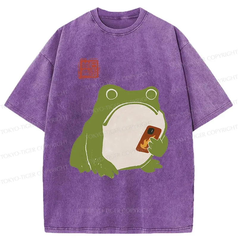 Tokyo-Tiger Frog Playing With Mobile Phone Washed T-Shirt Sale