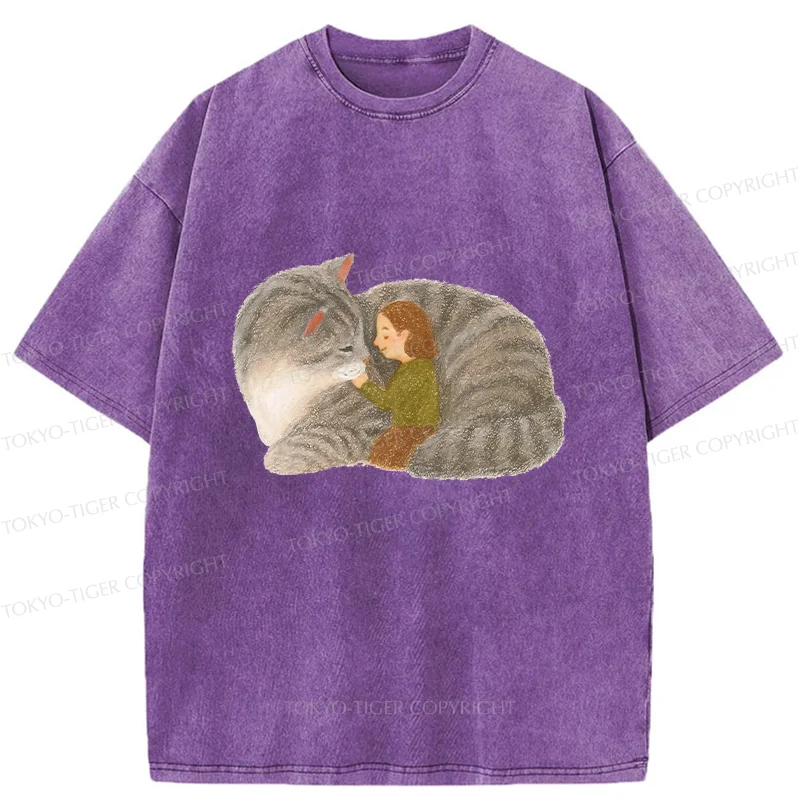 Tokyo-Tiger Girl Hugging Cat Washed T-Shirt