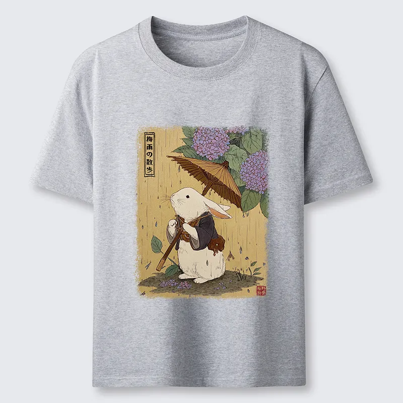 Tokyo-Tiger Ukiyoe Rainy Stroll Bunny Classic T-Shirt