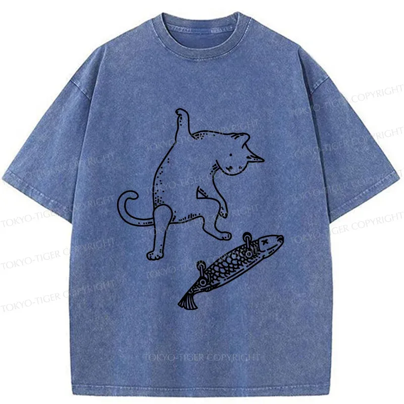 Tokyo-Tiger Cat Skateboarding Washed T-Shirt