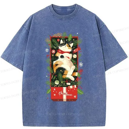 Tokyo-Tiger Christmas Gift Cat Washed T-Shirt