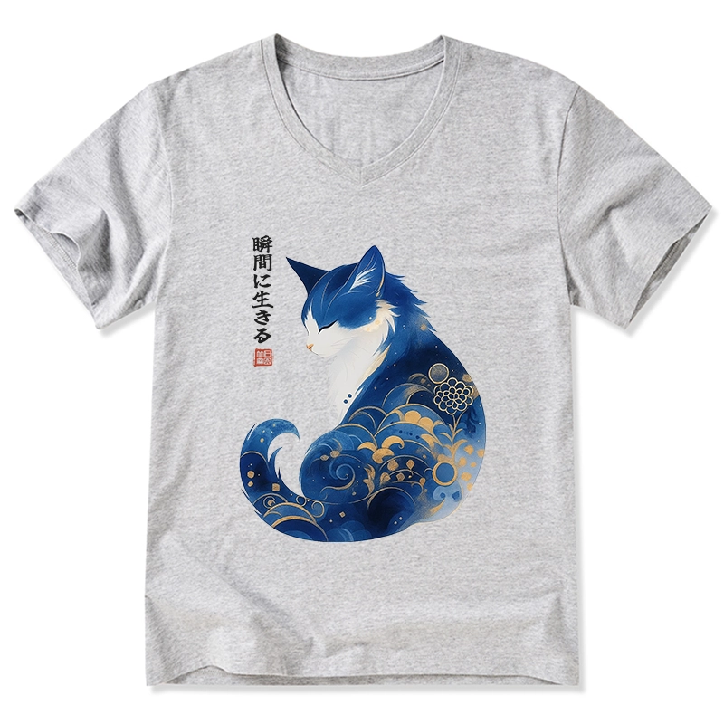 Tokyo-Tiger Retro Zen Cat: Living the Present V-Neck Classic T-Shirt