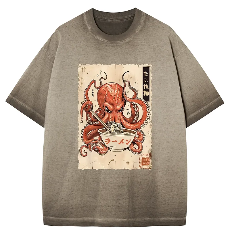 Tokyo-Tiger Retro Octopus Eating Ramen Gradient Washed T-Shirt