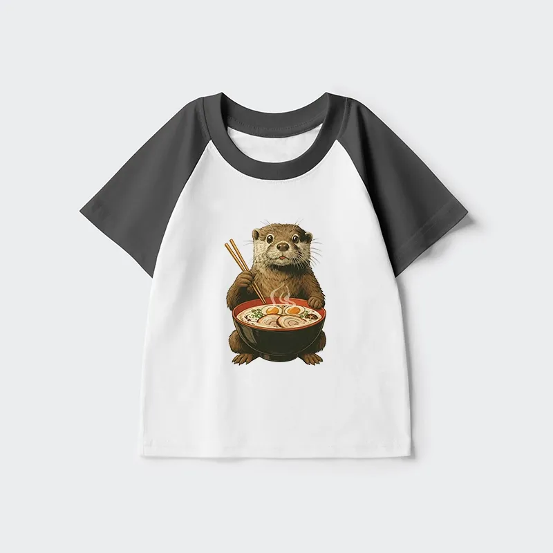 Tokyo-Tiger Japanese Otter Eating Ramen Kids Raglan T-shirt