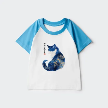Tokyo-Tiger Retro Zen Cat: Living the Present Kids Raglan T-shirt