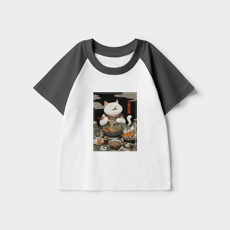 Tokyo-Tiger The Ramen-Loving Cat Kids Raglan T-shirt