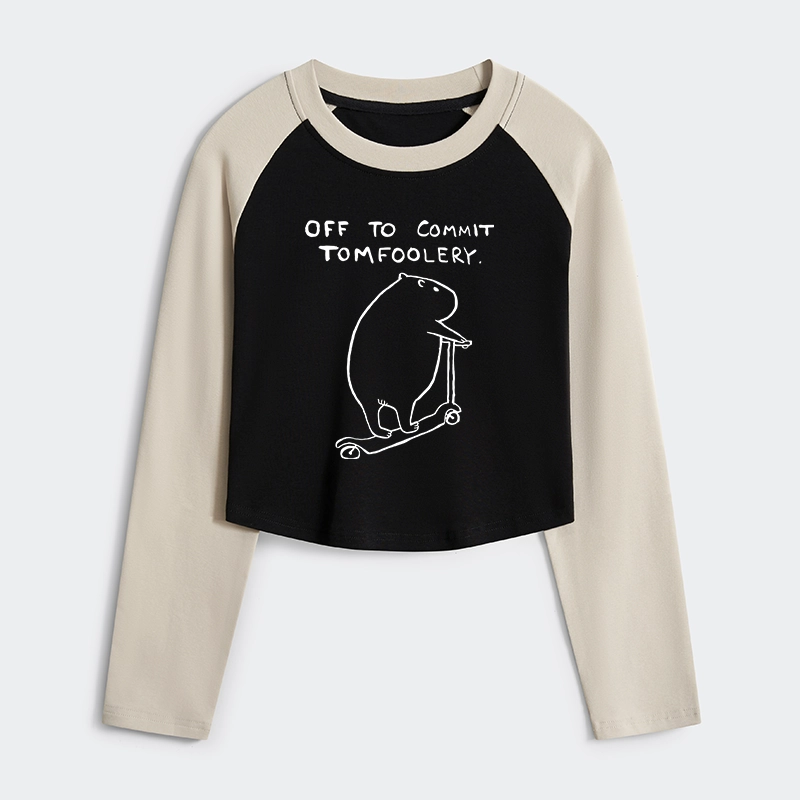 Tokyo-Tiger Capybara Is Ready To Do Something Bad Women's Crop Raglan T-Shirt