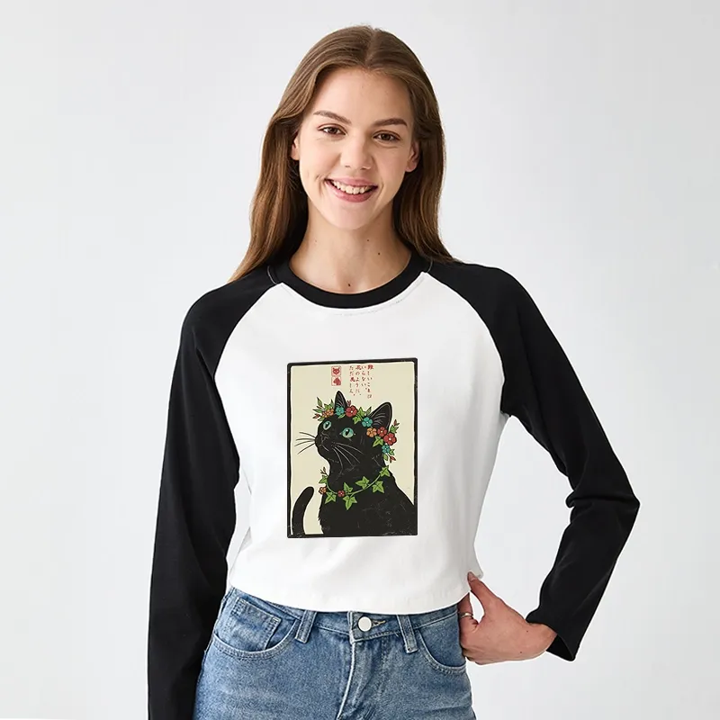 Tokyo-Tiger The Flower-Crowned Cat Women's Crop Raglan T-Shirt