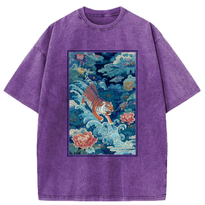 Tokyo-Tiger Beneath Auspicious Clouds Washed T-Shirt