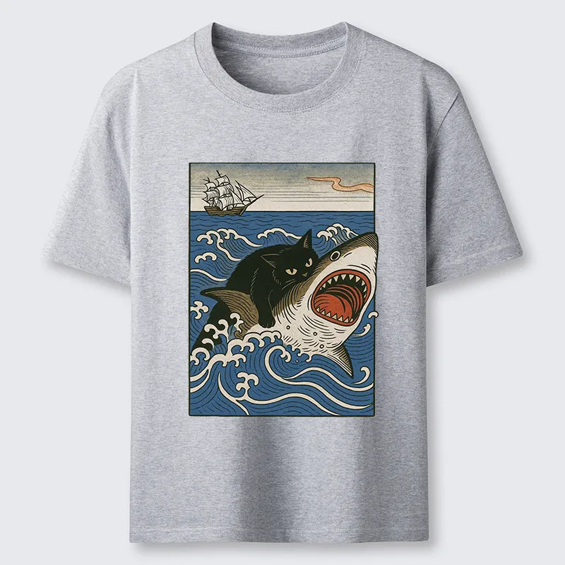 Tokyo-Tiger Cat Hunting Shark Classic T-Shirt