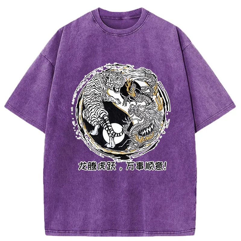Tokyo-Tiger Dragon And Tiger Battle Washed T-Shirt