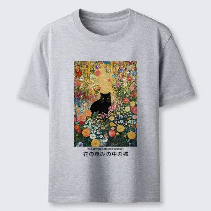 Tokyo-Tiger Black Cat In The Flower Bushes Classic T-Shirt