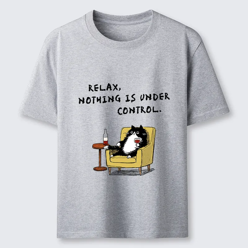 Tokyo-Tiger Unavailable Cat: Nothing Is Under Control Classic T-Shirt