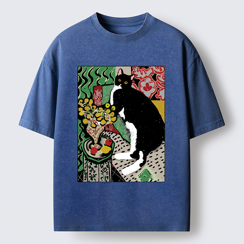 Tokyo-Tiger Elegant Tuxedo Cat Washed T-Shirt
