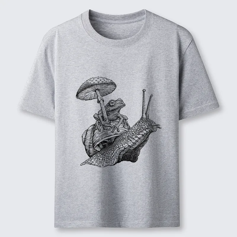 Tokyo-Tiger Snail Is Carrying A Frog On Its Back Classic T-Shirt