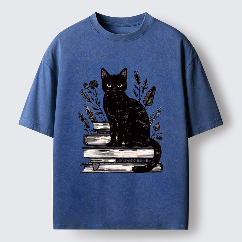Tokyo-Tiger Books And Cats Washed T-Shirt