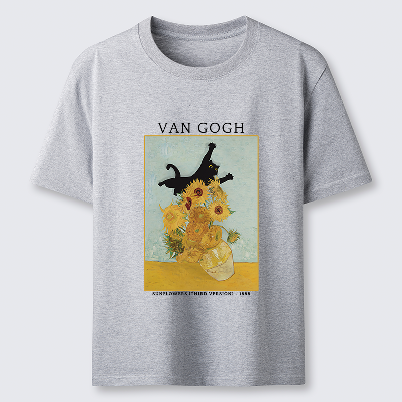 Tokyo-Tiger Cat Attacks Vase Classic T-Shirt