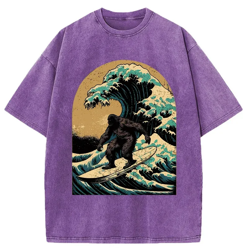 Tokyo-Tiger Bigfoot Surfing Washed T-Shirt