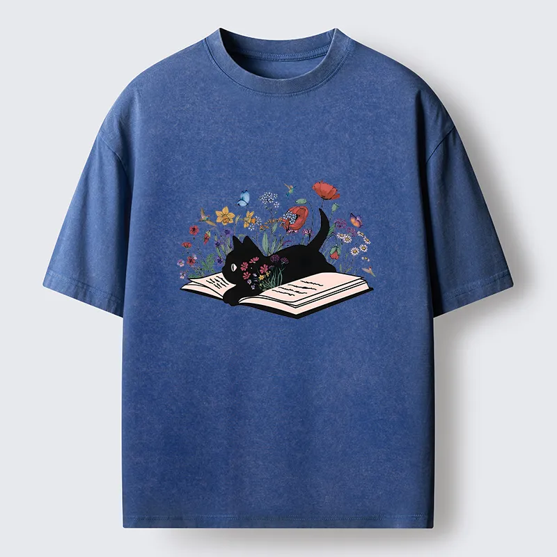Tokyo-Tiger Black Cat Reading Washed T-Shirt