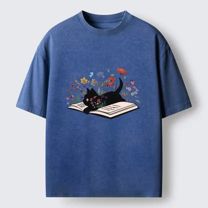 Tokyo-Tiger Black Cat Reading Washed T-Shirt