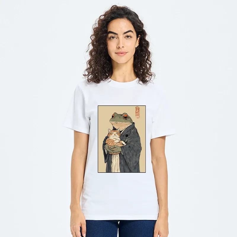 Tokyo-Tiger Frog Holds Sleepy Cat Classic T-Shirt