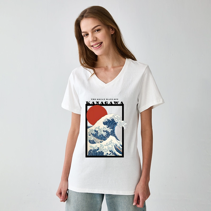 Tokyo-Tiger Minimalist Ukiyo-e Waves V-Neck Classic T-Shirt