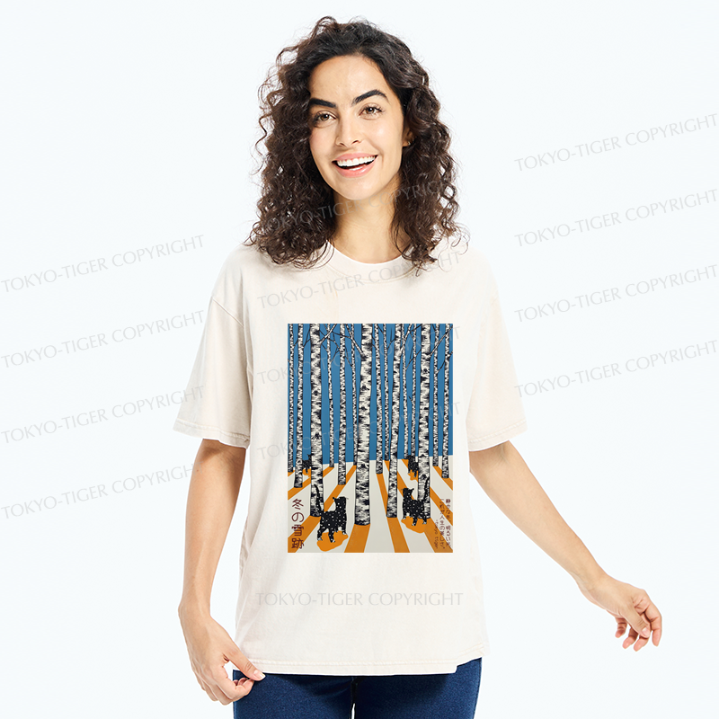Tokyo-Tiger Traces in the Winter Snow Washed T-Shirt