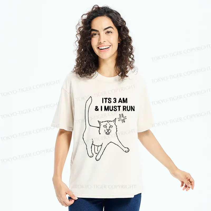 Tokyo-Tiger Cat Going For A Night Run Washed T-Shirt