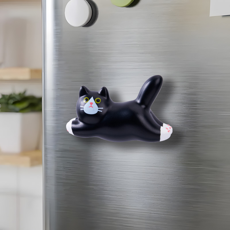 Tokyo-Tiger Black Cat Fridge Magnet