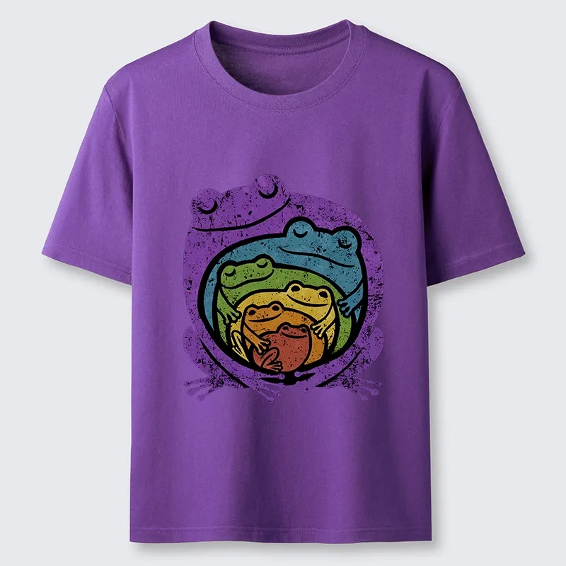 Tokyo-Tiger Rainbow Frogs Hugging Classic T-Shirt