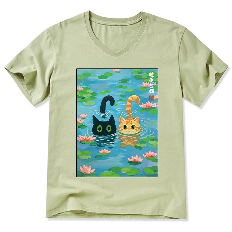 Tokyo-Tiger Cats In The Lotus Pond V-Neck Classic T-Shirt