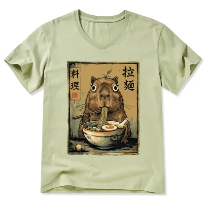 Tokyo-Tiger Cute Capybara Eating Ramen V-Neck Classic T-Shirt