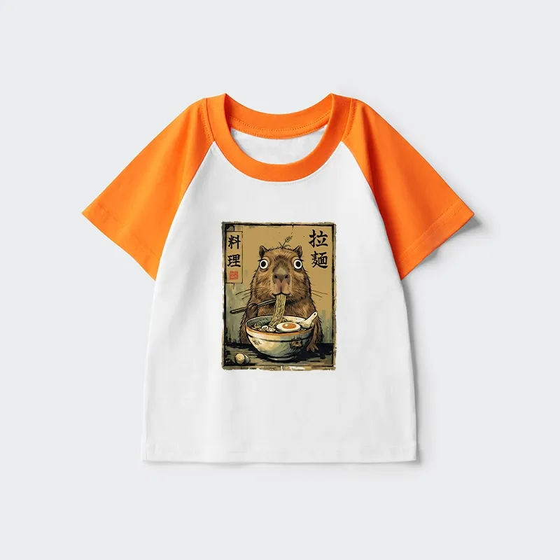 Tokyo-Tiger Cute Capybara Eating Ramen Kids Raglan T-shirt