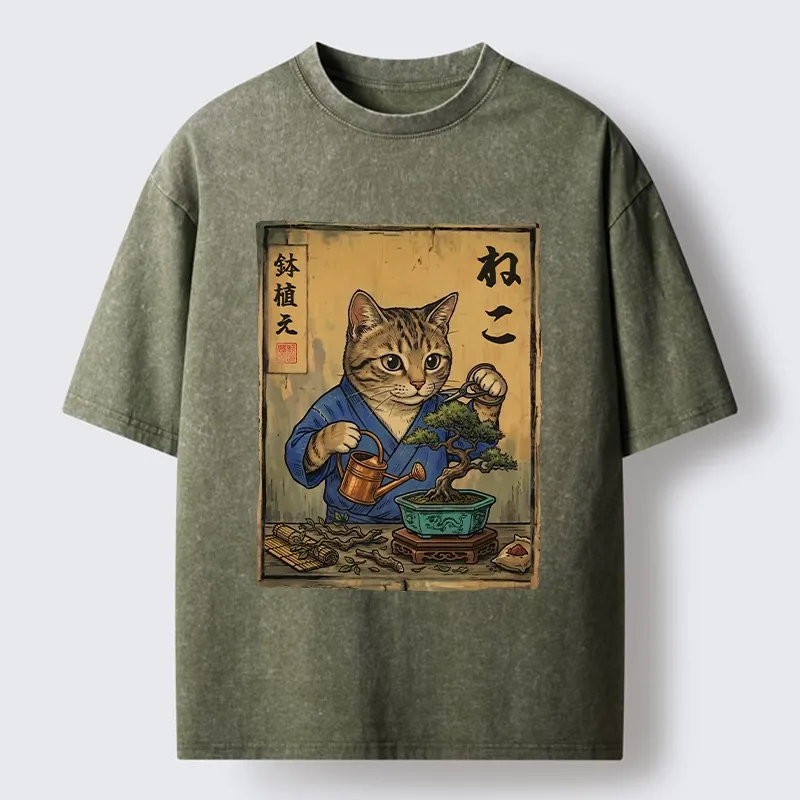 Tokyo-Tiger Cat Mastering Bonsai Art Washed T-Shirt
