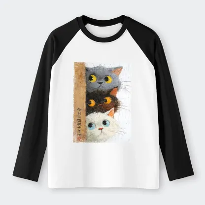 Tokyo-Tiger Three Cute Cats Watch You Raglan Long Sleeve T-shirt