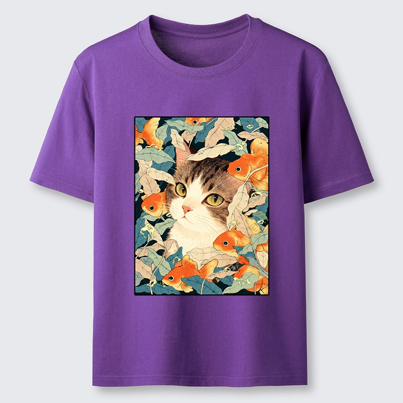 Tokyo-Tiger Cat Surrounded By Goldfish Classic T-Shirt