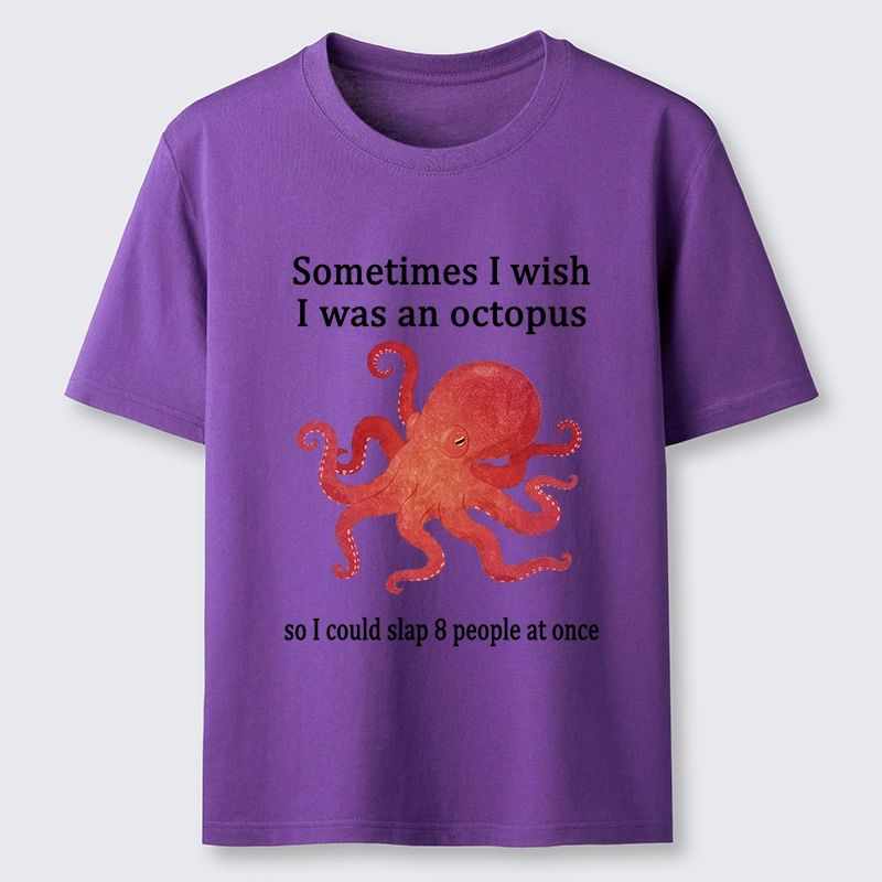 Tokyo-Tiger Octopus Dreaming Of Slapping Eight People Classic T-Shirt