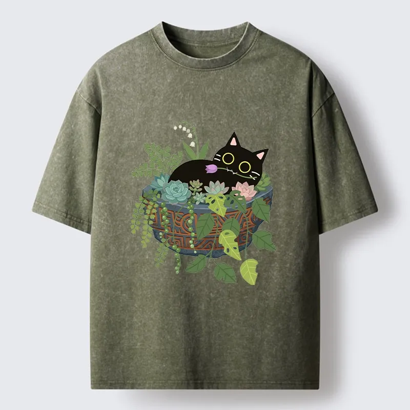 Tokyo-Tiger Cat Relaxing Inside Flower Pot Washed T-Shirt